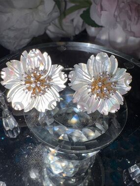 White Iridescent Mother of Pearl Floral Earrings Designer Inspired. Indonesia.